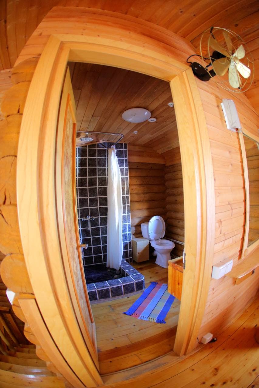 Люкс в NEBESA Boutique Hotel — снять посуточно на Чарваке (2)